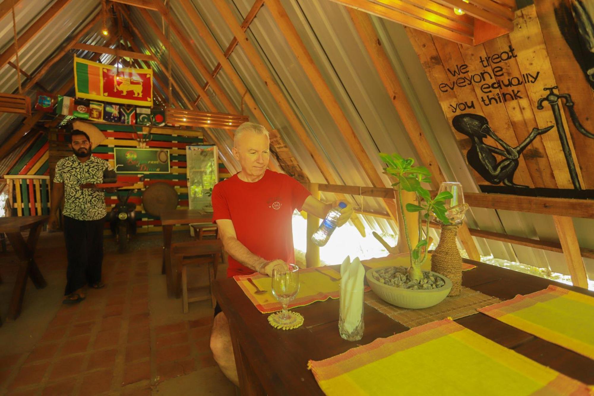Dinna Nature Hostel Sigirîya Extérieur photo