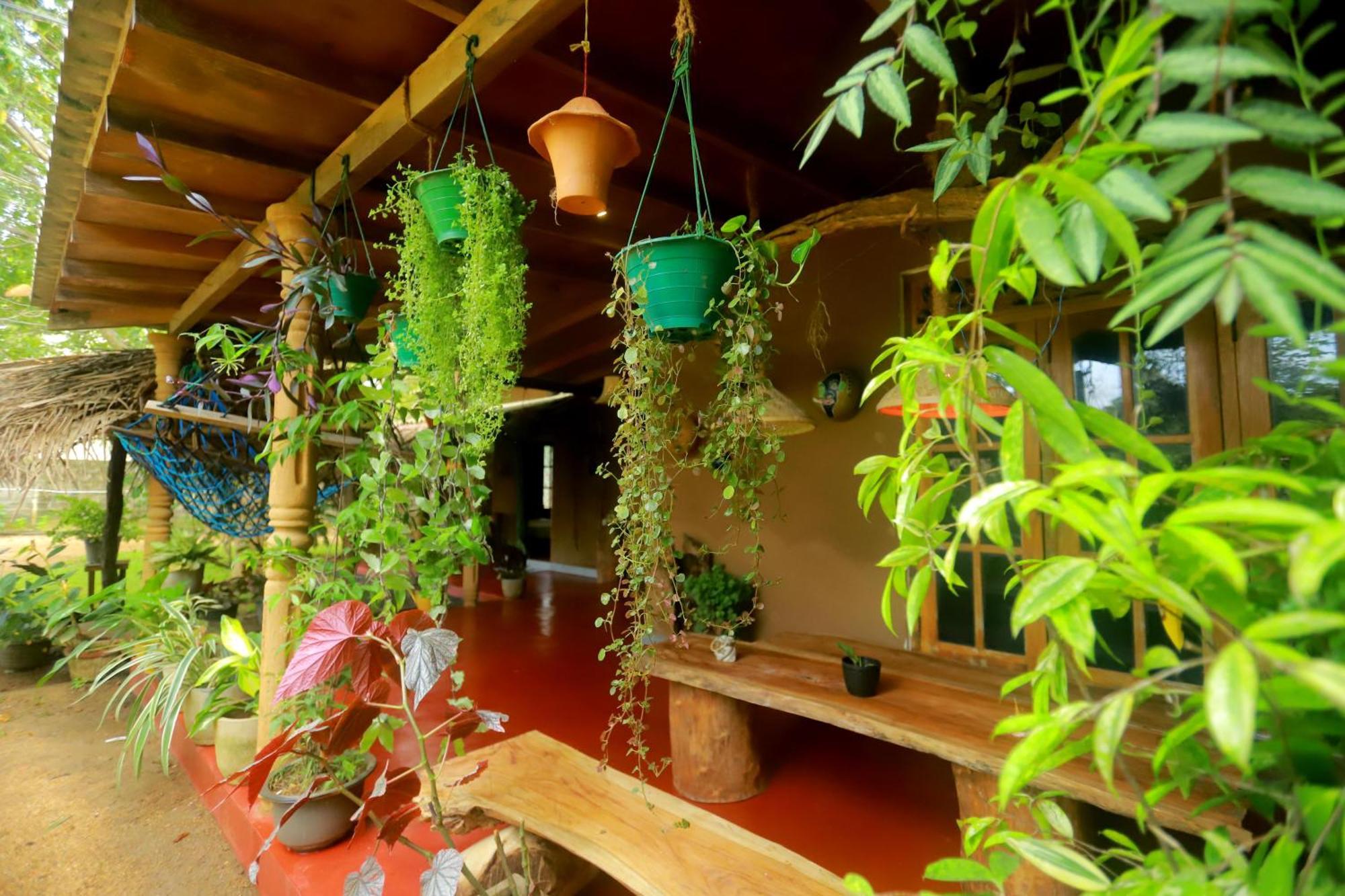 Dinna Nature Hostel Sigirîya Extérieur photo